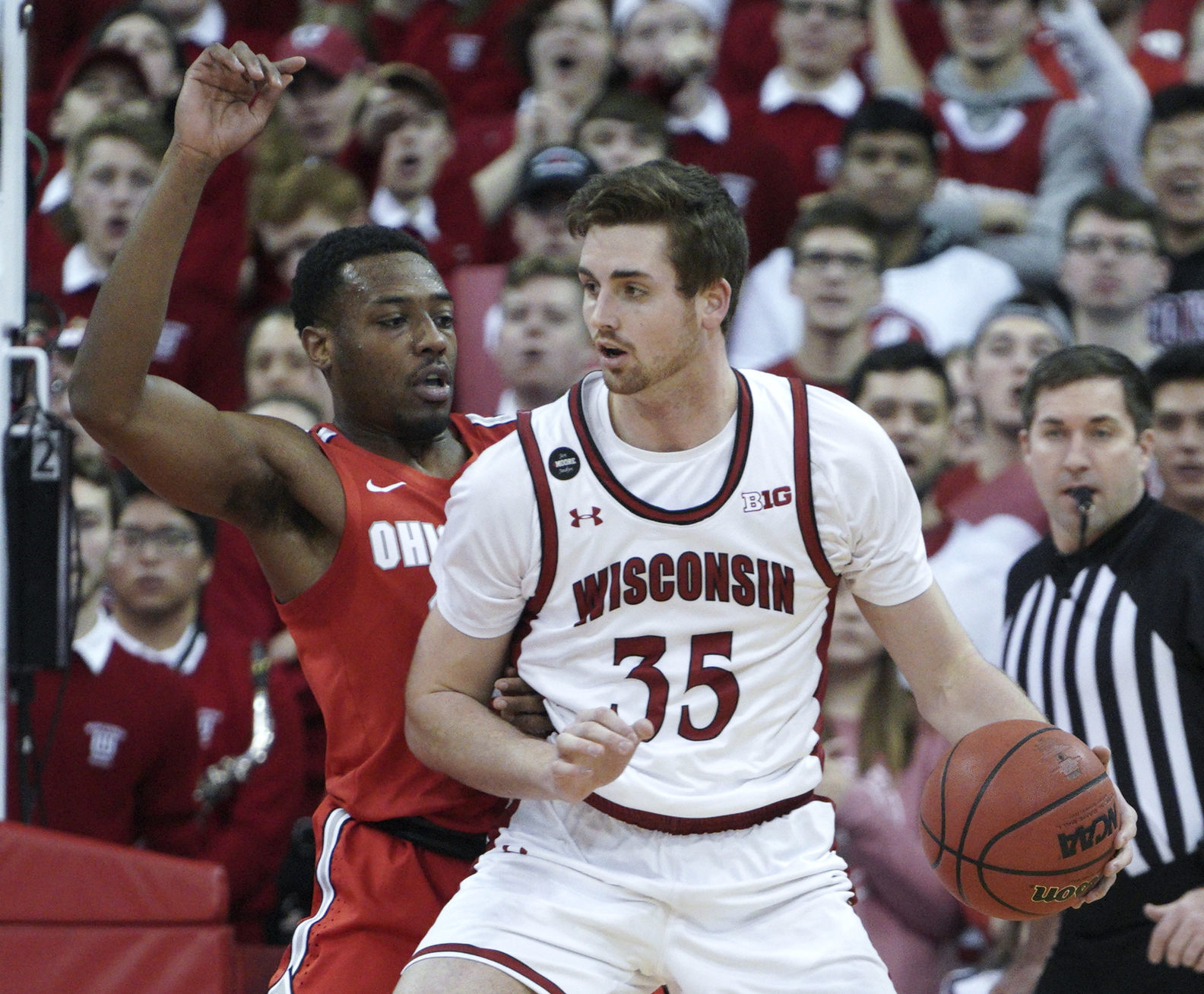 Badgers 70, Buckeyes 57